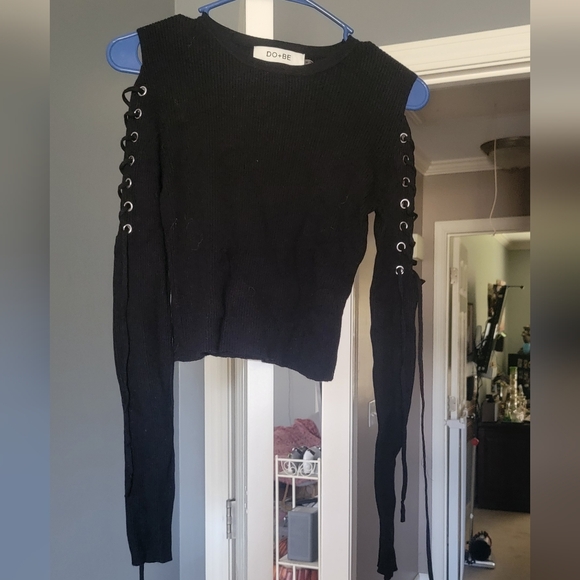 DO+BE Sweaters - DO+BE Black Off-the-Shoulder Sweater